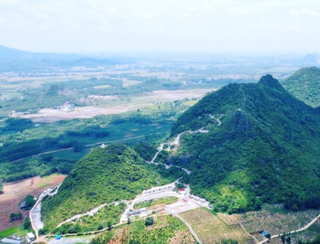 广西贵港市覃塘区：在五星级乡村旅游区建起红色主题公园